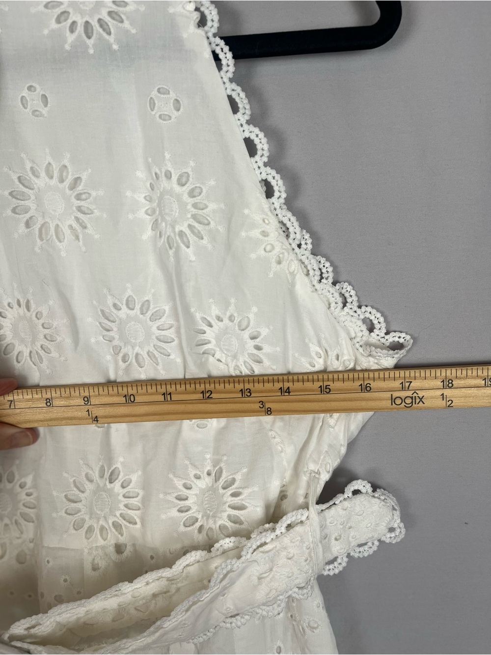 White Lace Overlay Sleevess Dress Size Large Eyelet Fit Flare Belt Feminine NWT - Picture 10 of 12